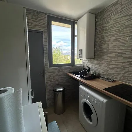 Apartamento T3 5 -10 Min A Pied De La Et 10 Min Aqualand Fréjus